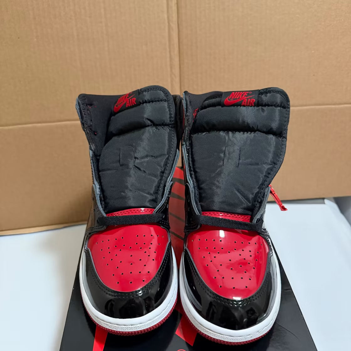 Air Jordan 1 Retro High OG Patent Bred (GS) - US 7Y - New - Other - detail 1