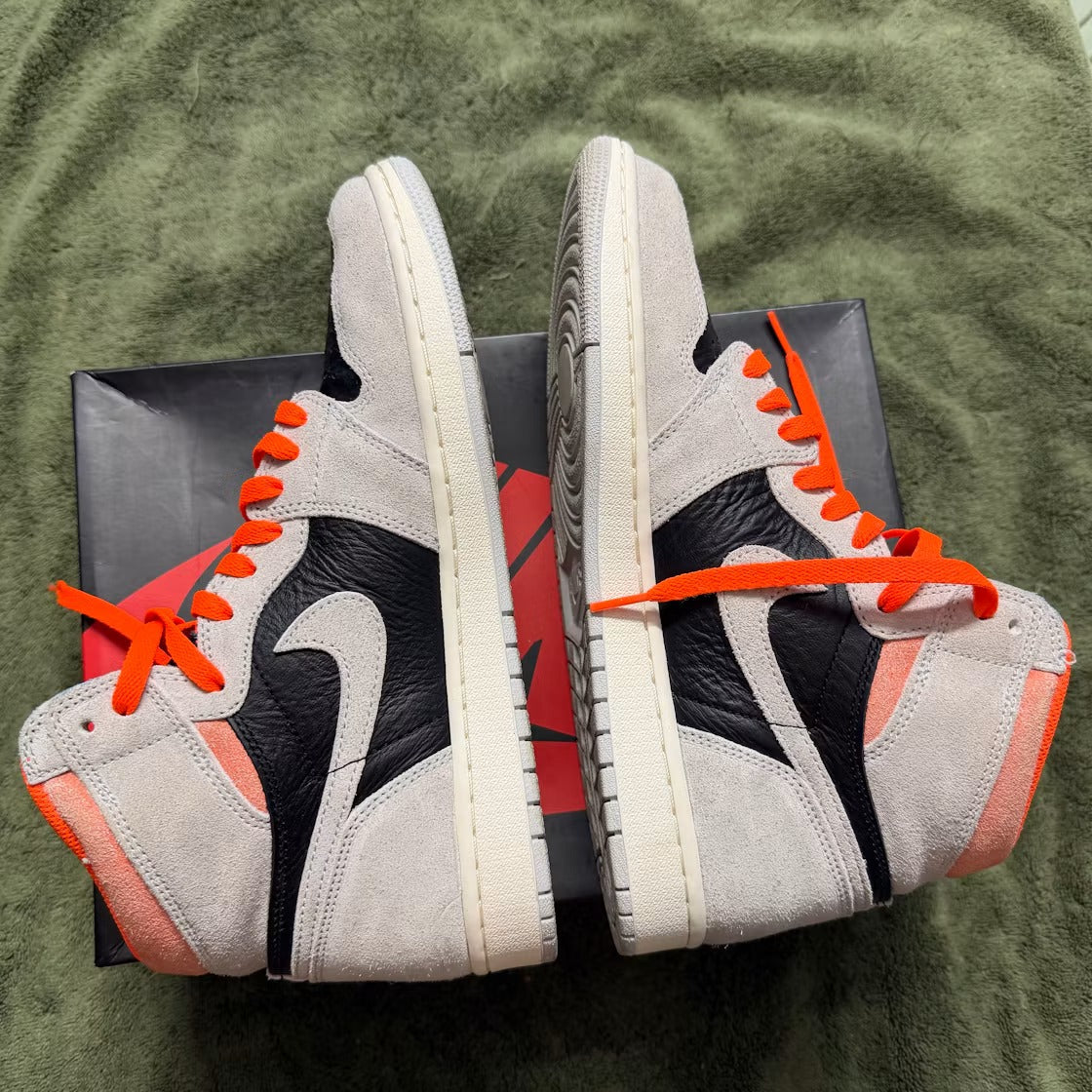 Used - Air Jordan 1 Retro High Neutral Grey Hyper Crimson - US M 10 - detail 4