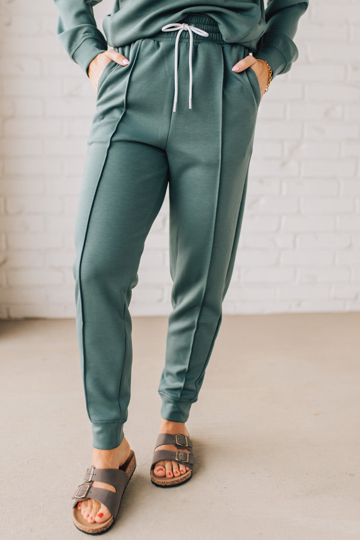 Lined Up Scuba Joggers