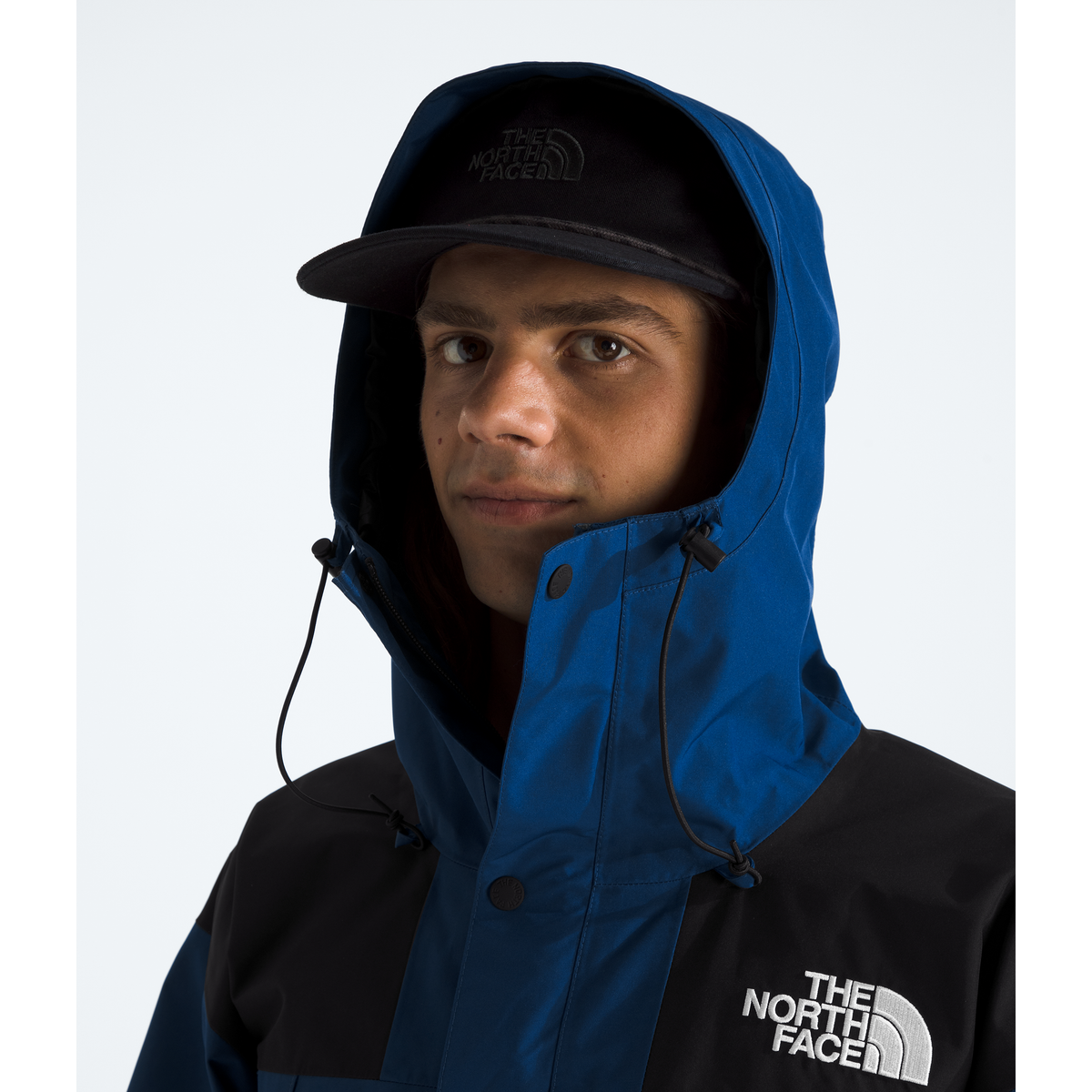 The North Face Men's GORE-TEX Mountain Jacket