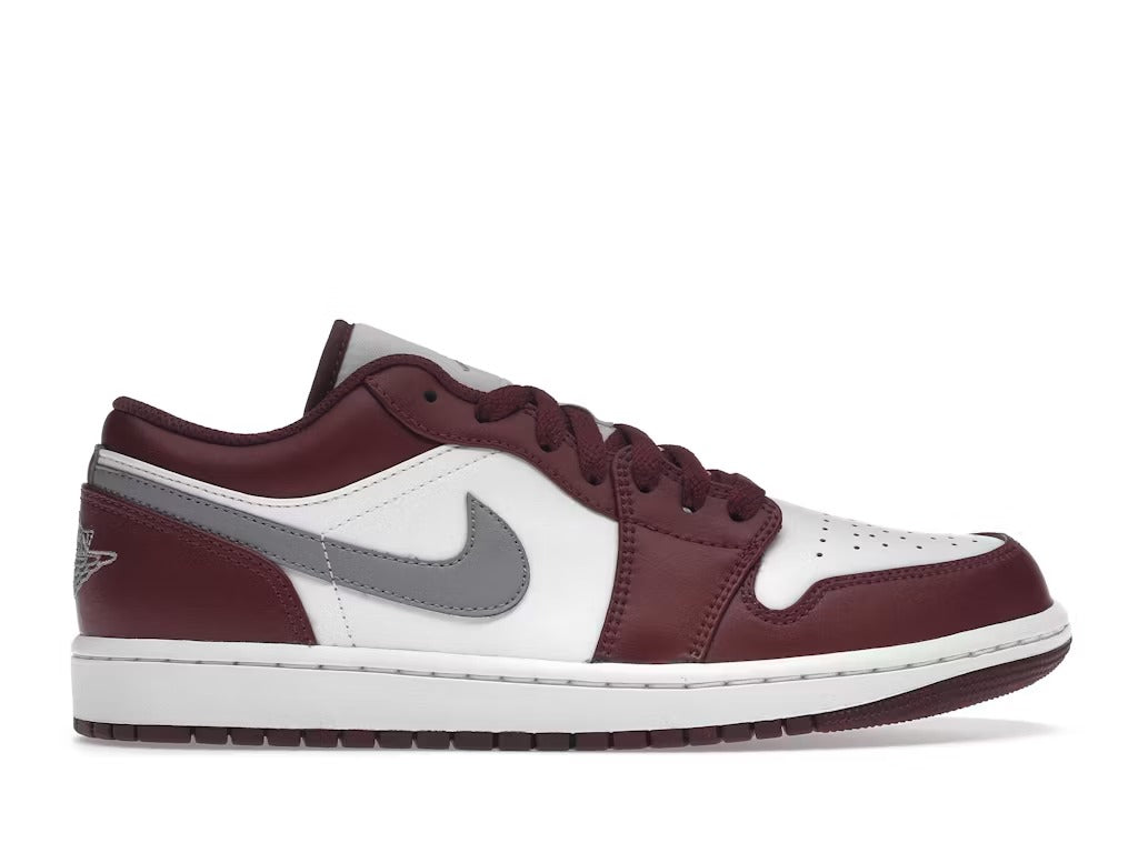 Used - Air Jordan 1 Low White Bordeaux - US M 11 - catalog main image
