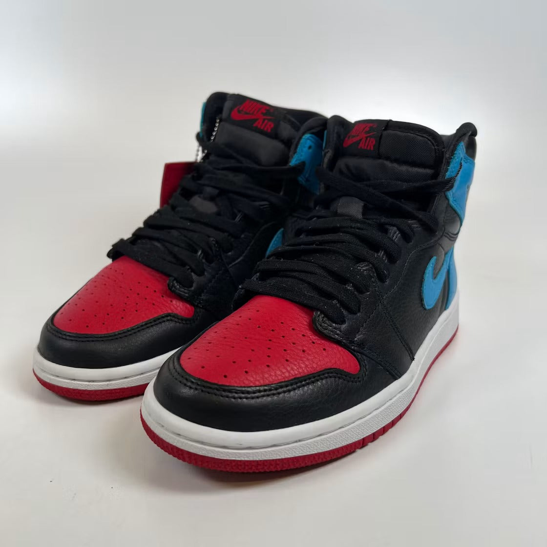 Used - Air Jordan 1 Retro High NC to Chi (Women's) - US W 7.5 - detail 1