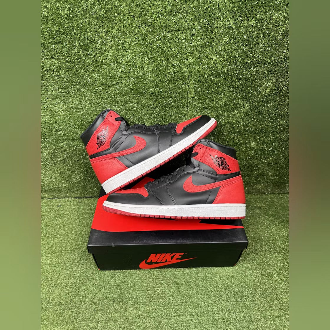 Used - Air Jordan 1 Retro High Bred Banned (2016) - US M 9.5 - detail 1