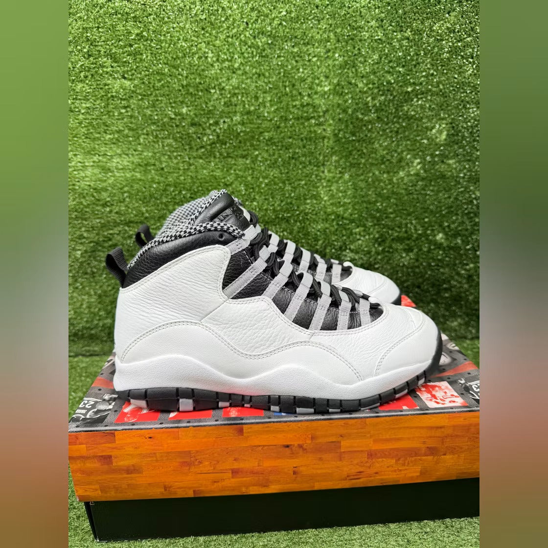 Used - Air Jordan 10 Retro OG Steel (2025) - US M 9 - detail 3