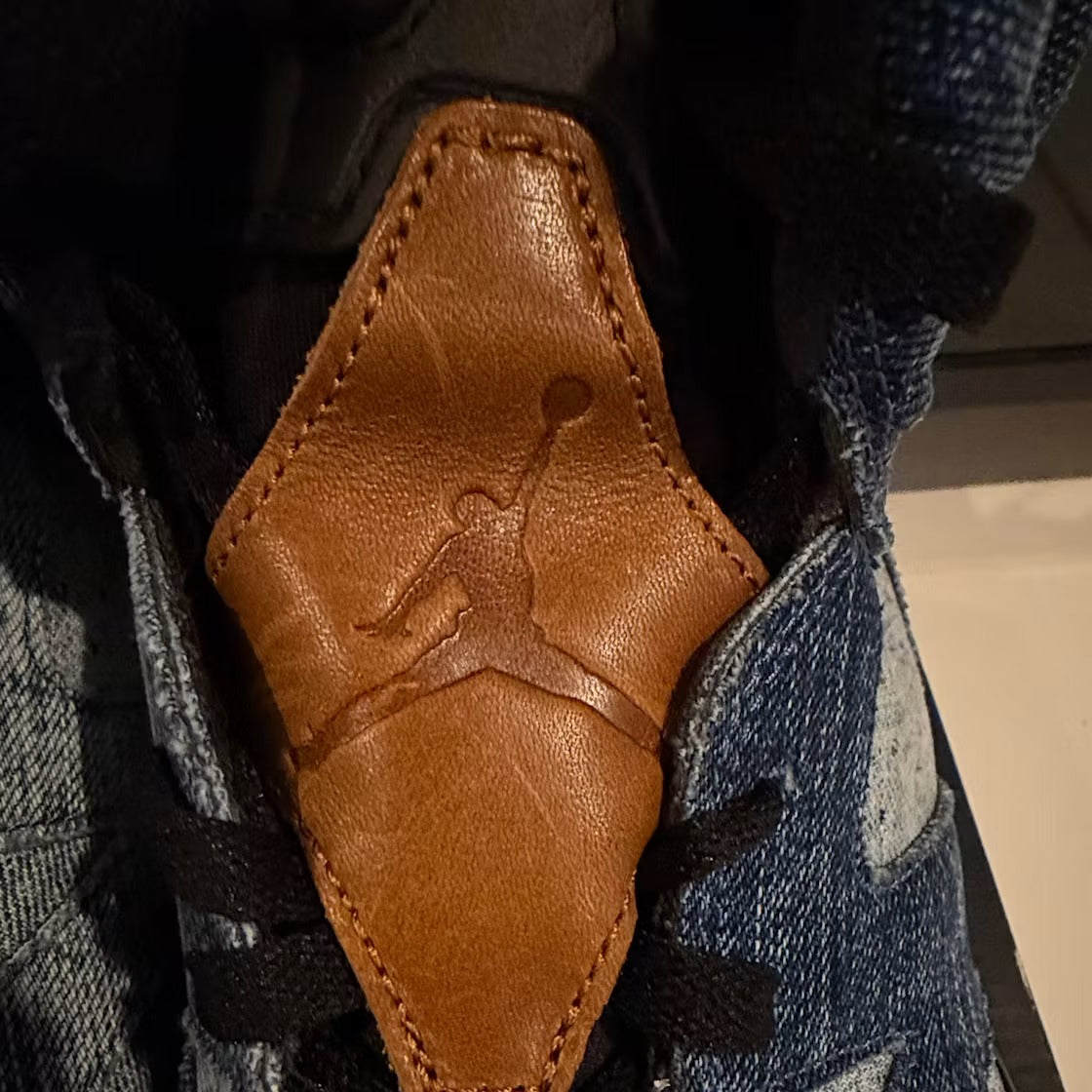 Used - Air Jordan 6 Retro Washed Denim - US M 11 - detail 2