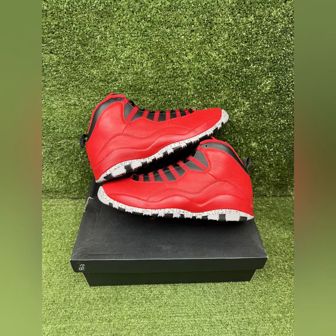Used - Air Jordan 10 Retro Bulls Over Broadway - US M 11 - detail 1