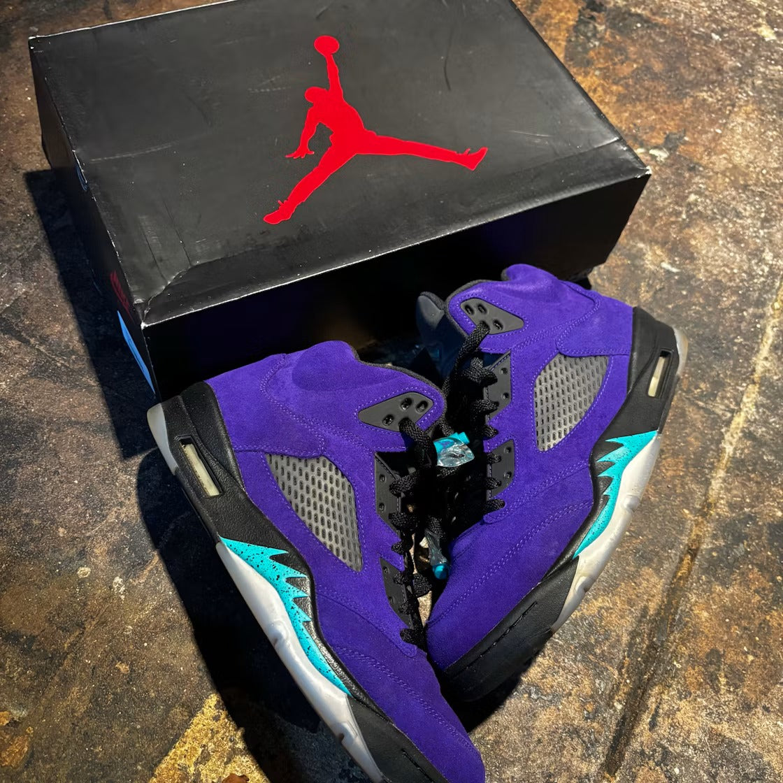 Used - Air Jordan 5 Retro Alternate Grape - US M 11.5 - detail 1