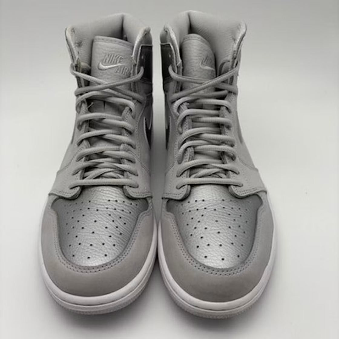 Used - Air Jordan 1 Retro High CO.JP Neutral Grey (2020) - US M 11.5 - detail 3