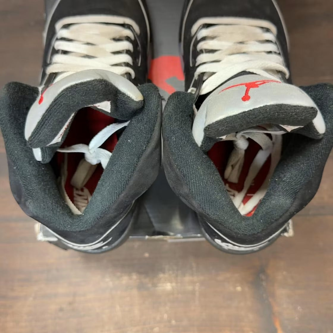 Used - Air Jordan 5 Retro OG Black Metallic Reimagined (GS) - US 3.5Y - detail 1