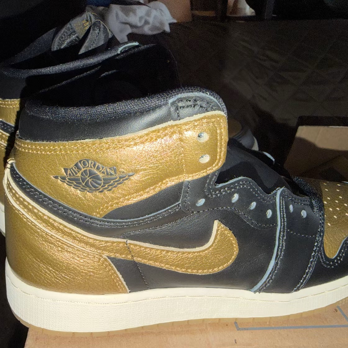 Air Jordan 1 Retro High OG Black Metallic Gold (GS) - US 6.5Y - New - Other - detail 1