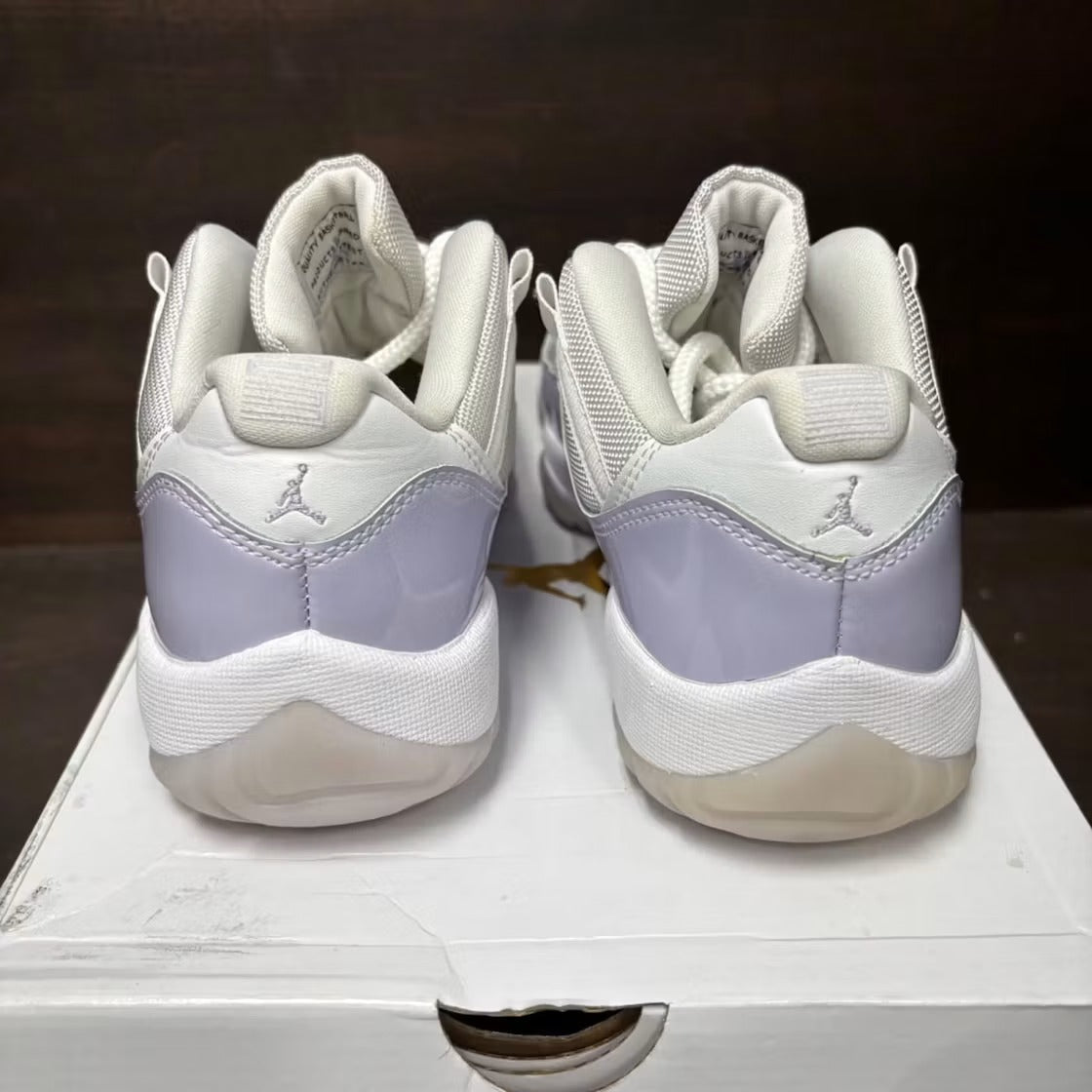 Used - Air Jordan 11 Retro Low Pure Violet (Women's) - US W 7 - detail 4