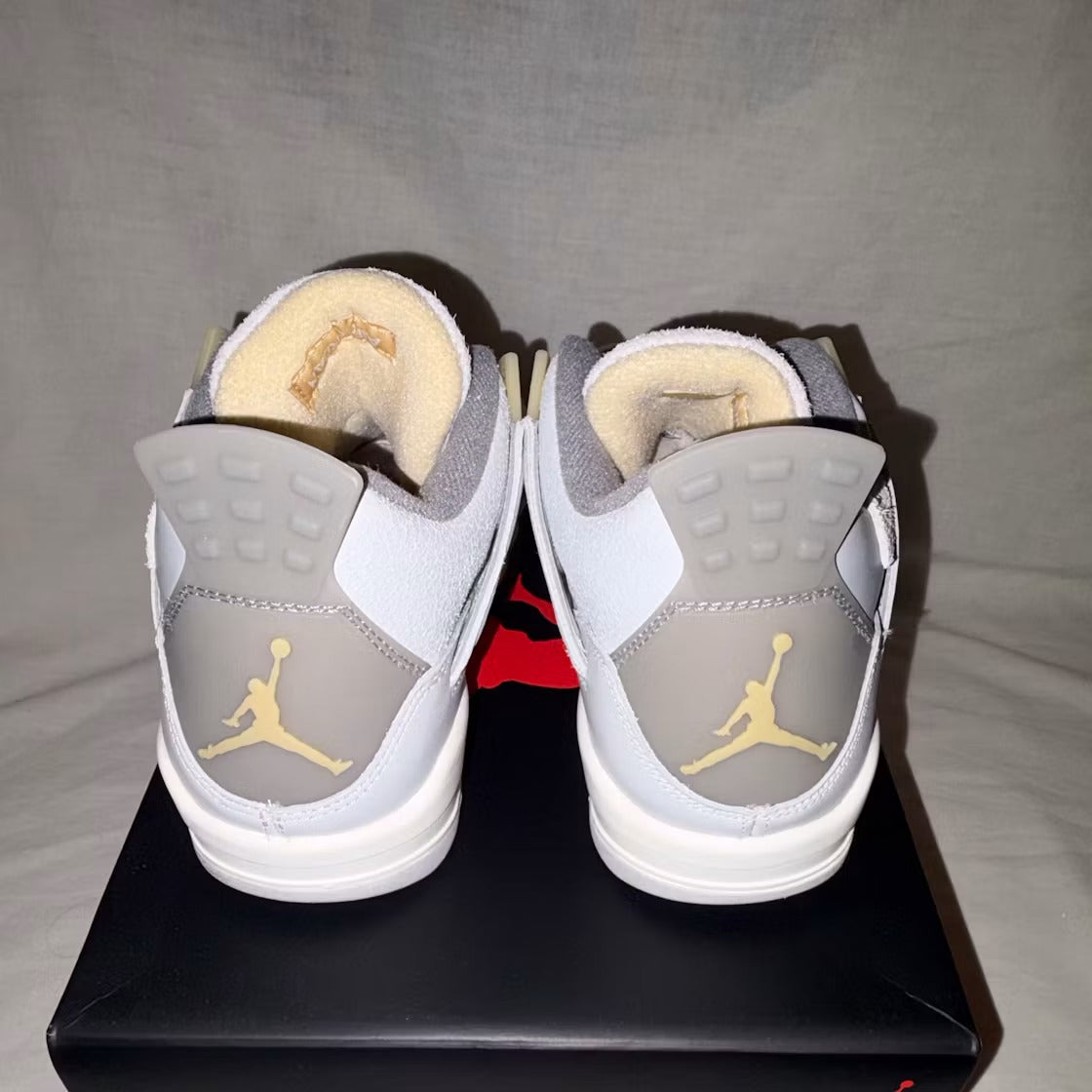 Air Jordan 4 Retro SE Craft Photon Dust (GS) - US 7Y - New - Other - detail 2