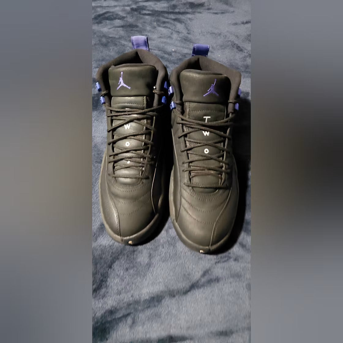 Used - Air Jordan 12 Retro Black Dark Concord - US M 11 - detail 1