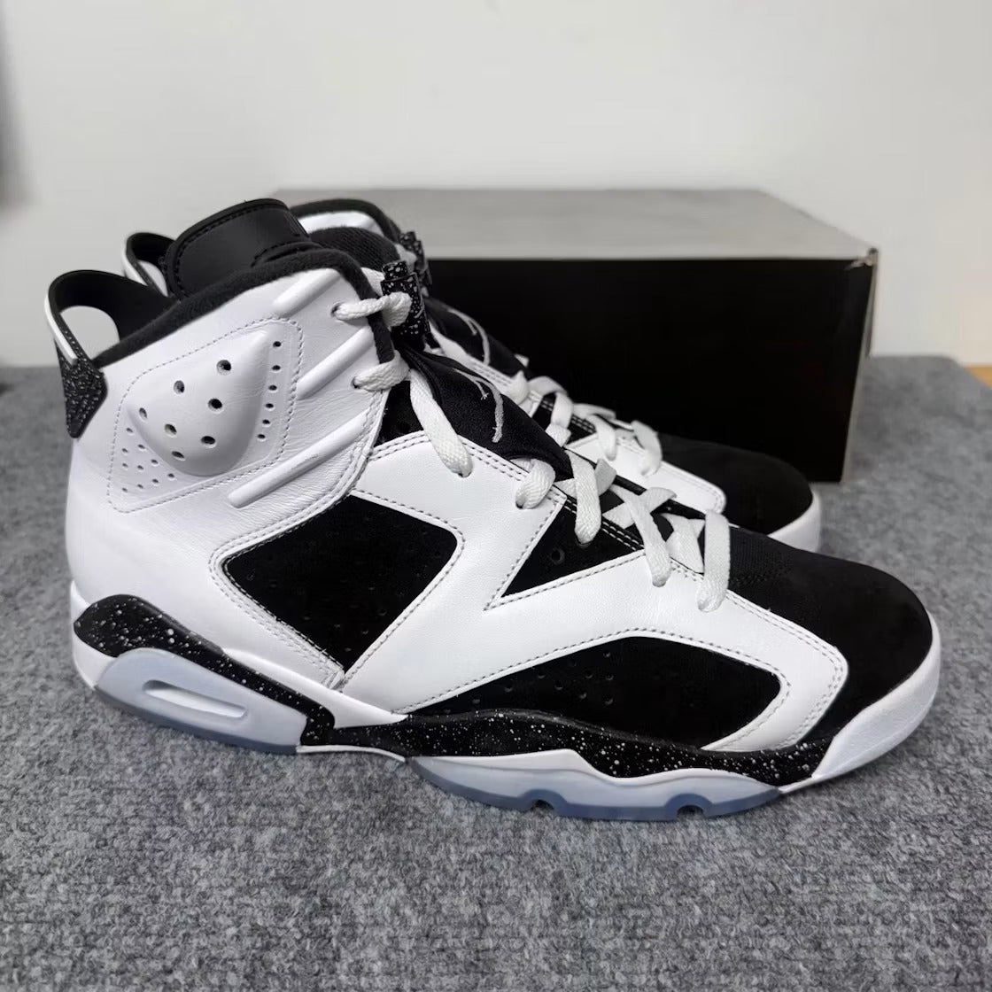 Used - Air Jordan 6 Retro Oreo (2026) - US M 12 - detail 2