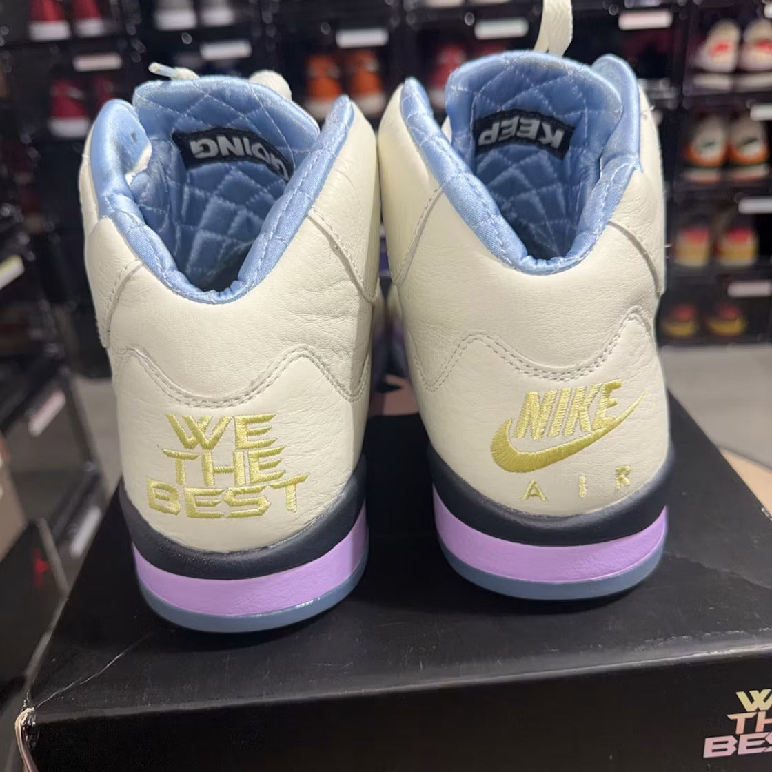 Used - Air Jordan 5 Retro DJ Khaled We The Best Sail - US M 8.5 - detail 3