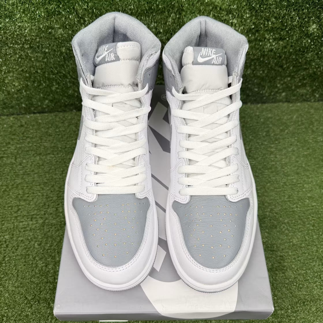 Used - Air Jordan 1 Retro High OG Stealth - US M 9.5 - detail 2