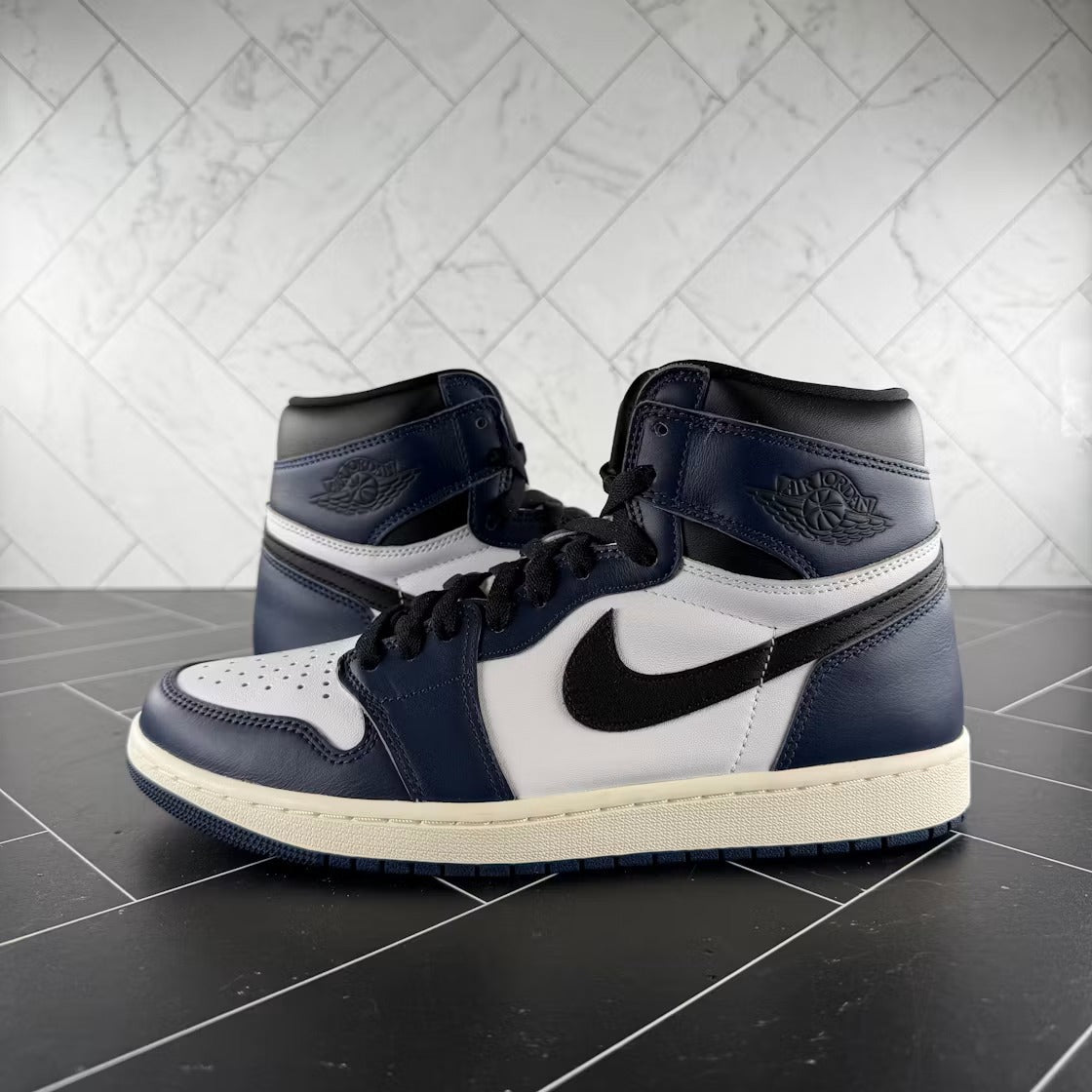 Air Jordan 1 Retro High OG Midnight Navy - US M 10 - New - Other - detail 1